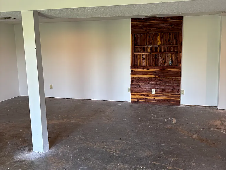 310 Southern Dr — Photo 7