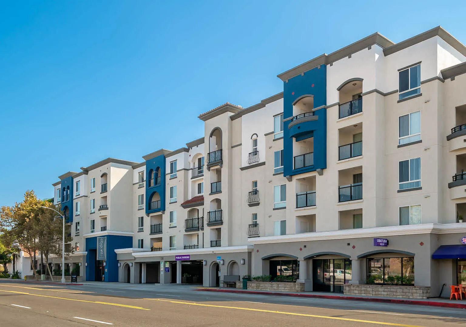 City Pointe — Photo 1