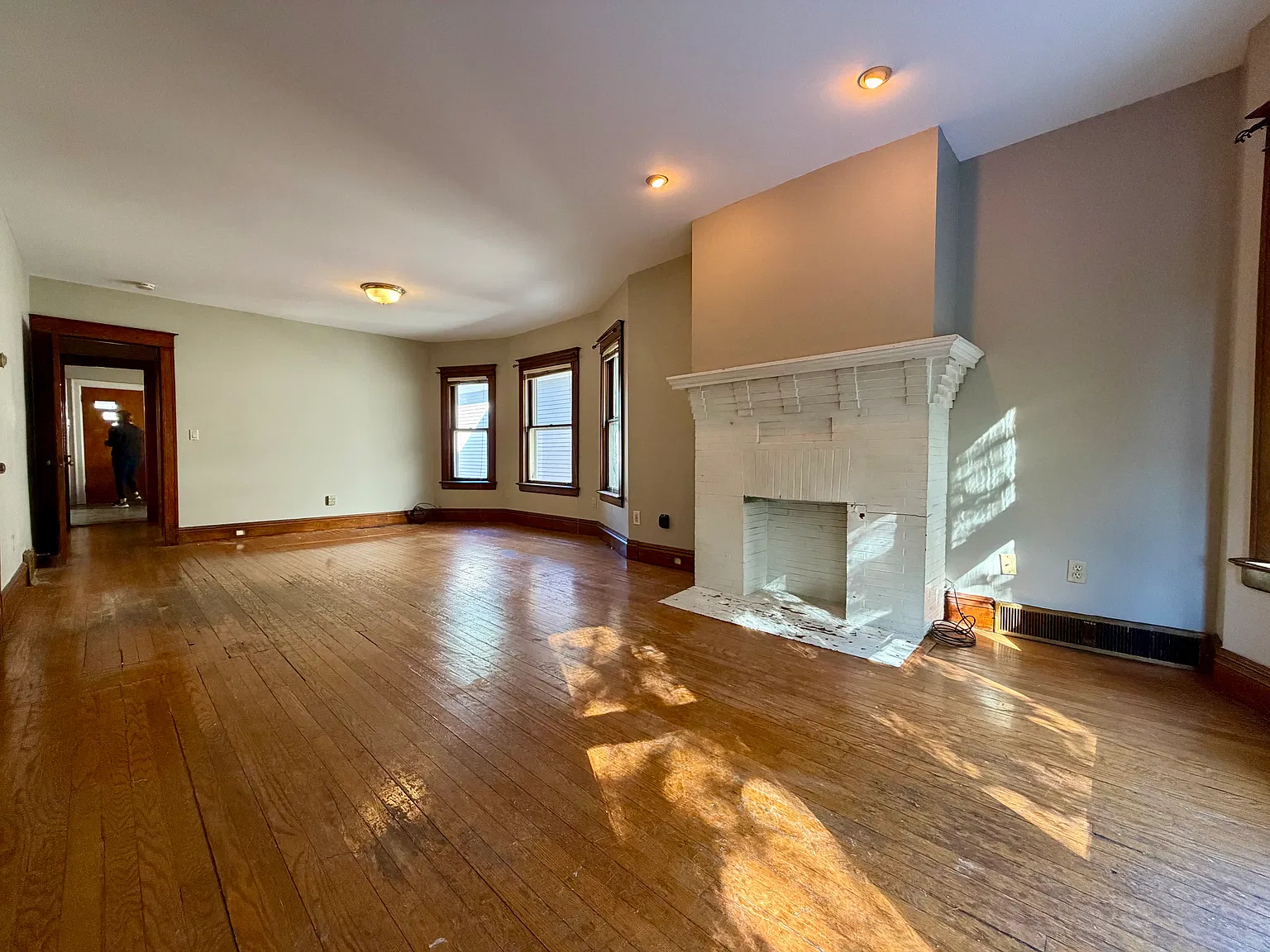 2 bed, 1275 sqft, $1,600 — Photo 4