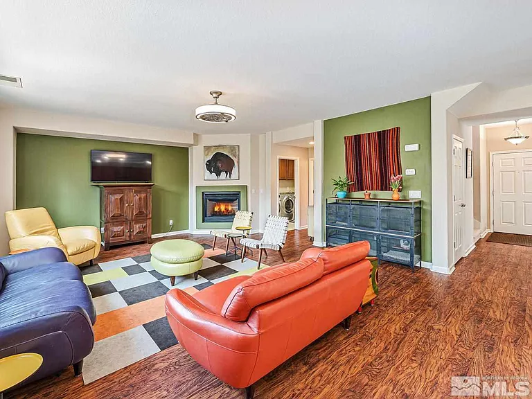 570 Little Sorrel Ct — Photo 9