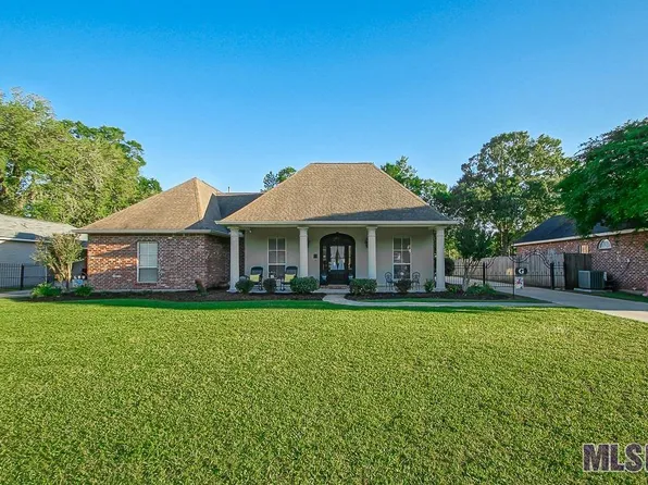 8058 Versailles Ave, Denham Springs, LA 70706