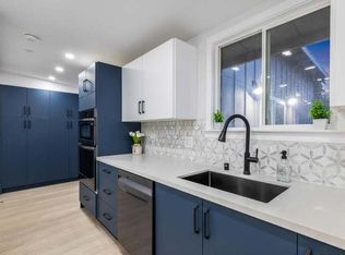 1154 Clinton St, Redwood City, CA 94061