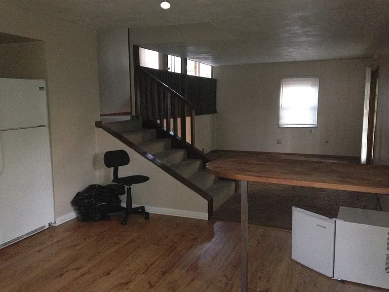 349 Gilmore St — Photo 11