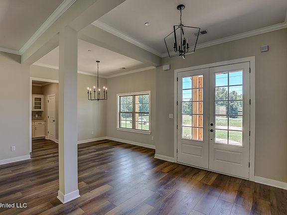 2nd image of 1528 Tributary Dr