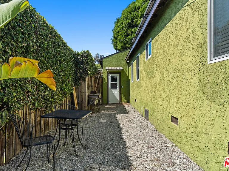4352 Globe Ave — Photo 33