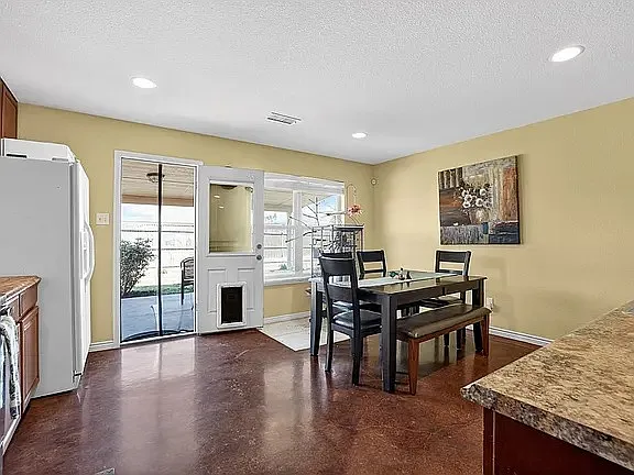 1115 Milltown Rd — Photo 11