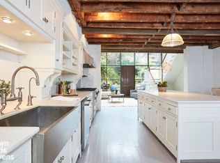 310 W 81st St, New York, NY 10024