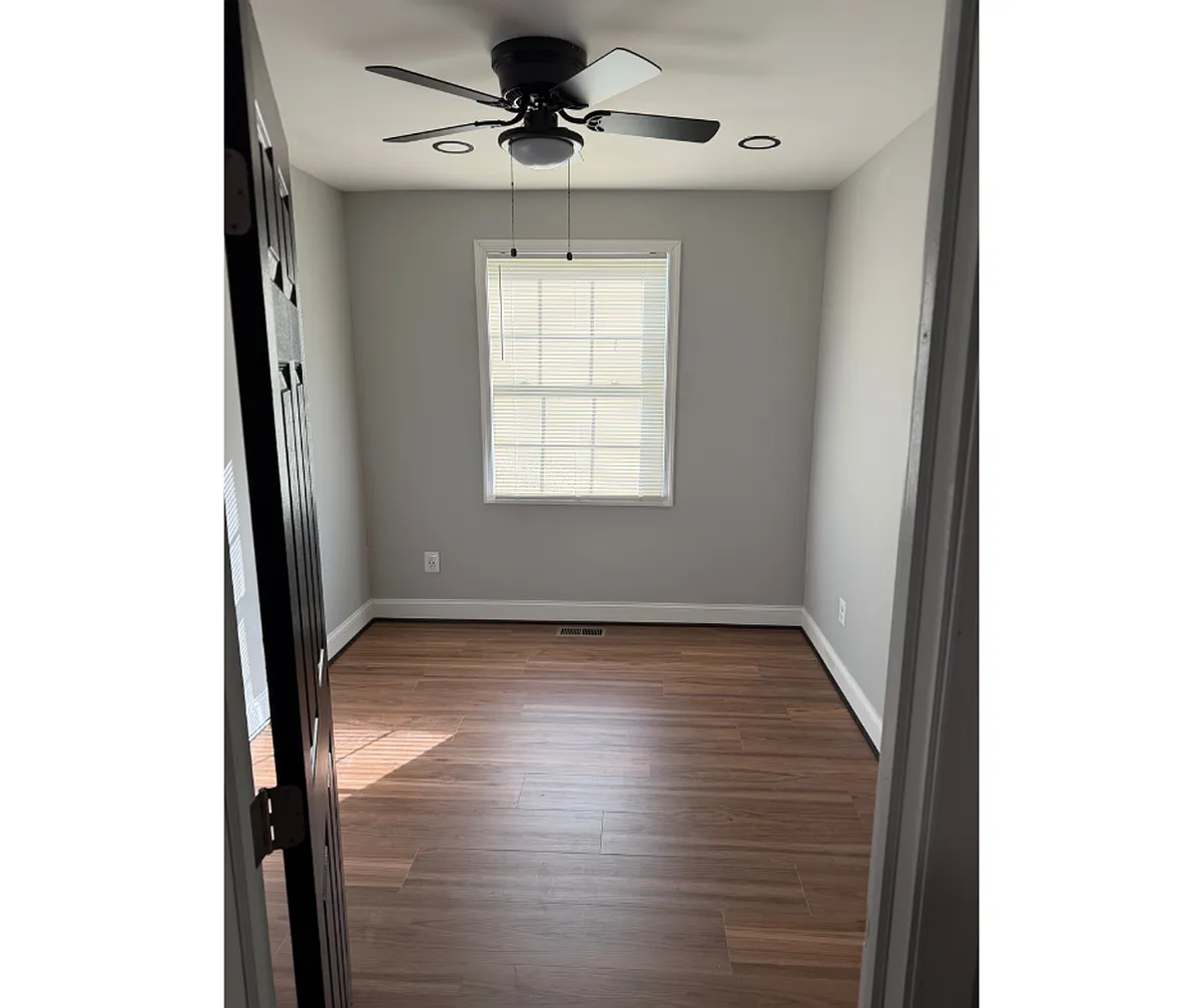 Building Photo - 101 N Edgewood St #1B