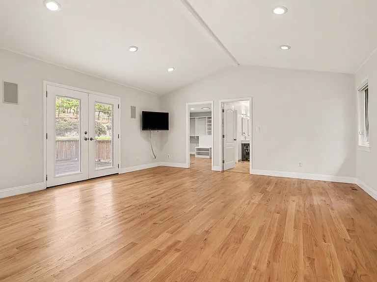 4 Dale Ct — Photo 13