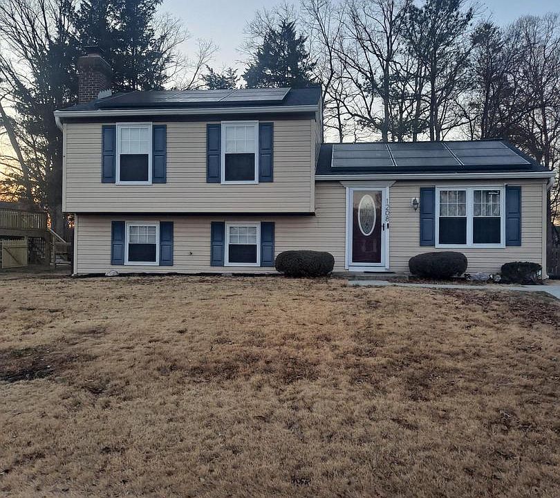 1st image of 1208 Bannister Cir