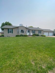 905 Rebecca Ct, Independence, IA, 50644