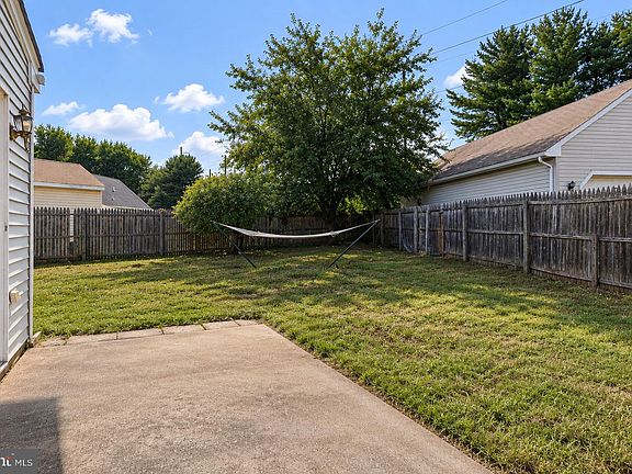 5th image of 177 Rhythm Ct