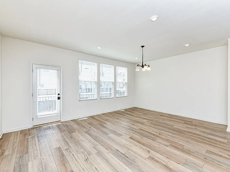 14567 Brecon Ln — Photo 28
