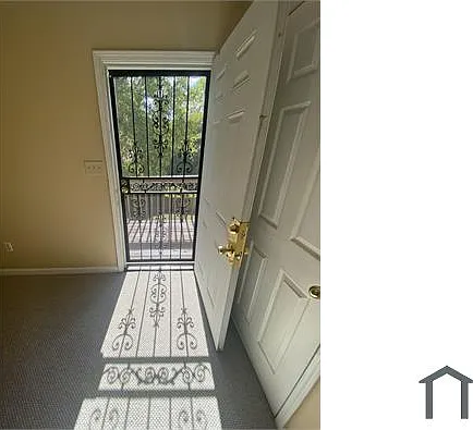 1046 White Oak Ave SW #A — Photo 24