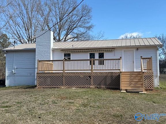 3rd image of 464 Section Mountain Rd