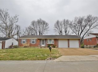 4064 Domenico Ct, Bridgeton, MO 63044
