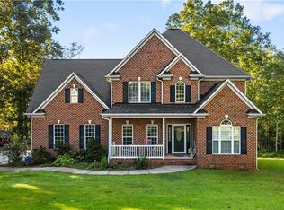 1333 Plantation Ct, Randleman, NC 27317