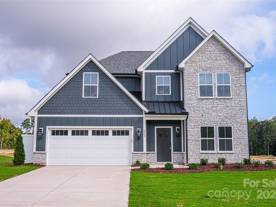 3065 Swallowtail Ln, Kannapolis, NC 28083