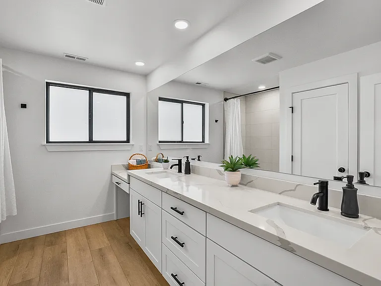 479 Lehman Dr — Photo 23