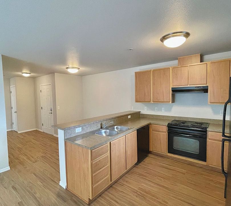 2nd image of 701 N 5th St #218-G-G1051