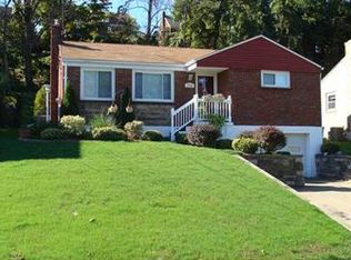3548 Wallace Dr, Pittsburgh, PA 15227