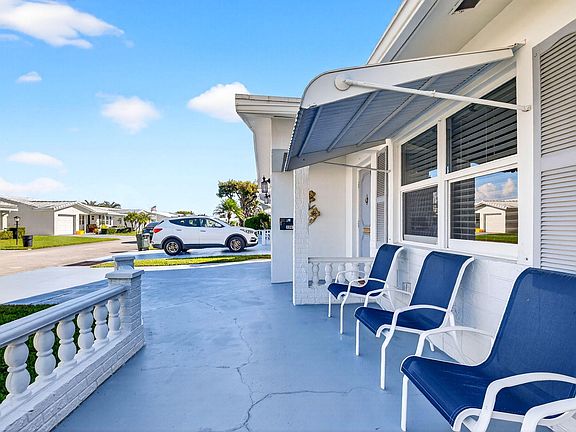 5th image of 2088 SW 14th Avenue