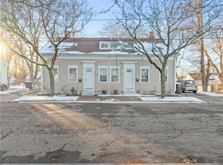 19 Cedar St, Cranston, RI 02910