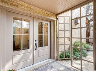 7110 Poniente #E, San Antonio, TX 78209