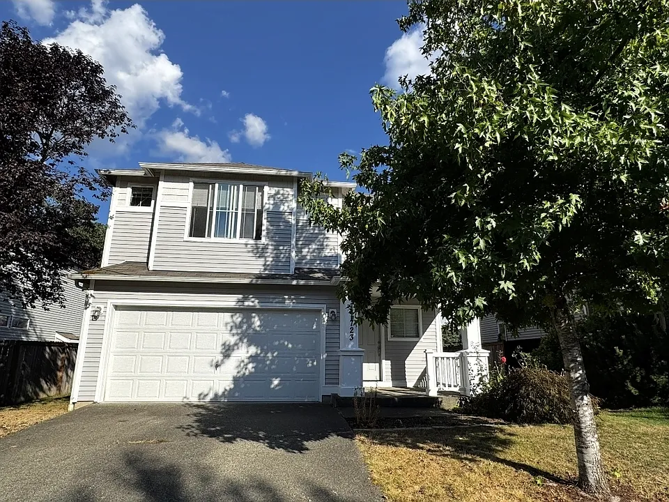 17723 17th Ave E