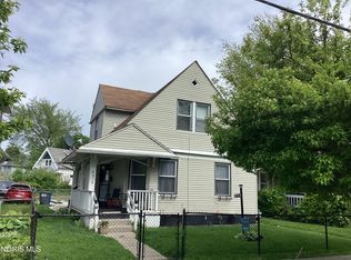 3212 Cambridge St, Toledo, OH 43610