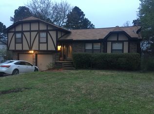 12821 Southridge Dr, Little Rock, AR 72212