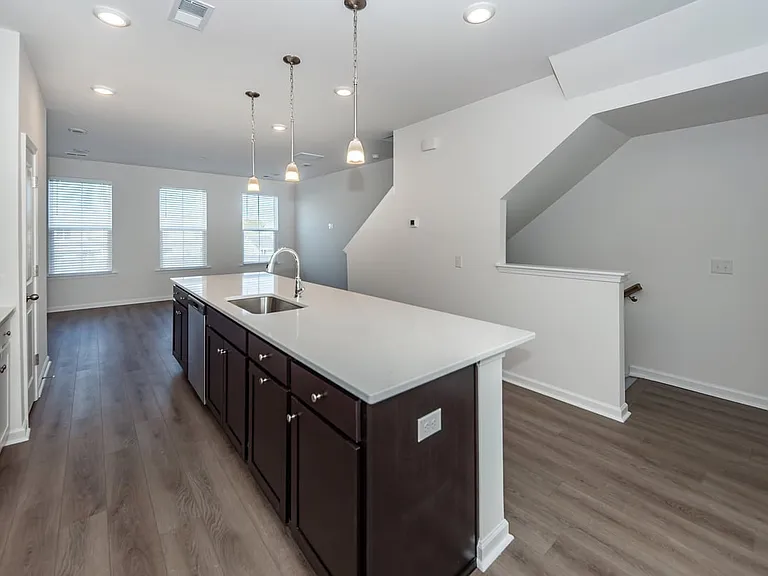 4633 Forest Hills Dr #1303 — Photo 20