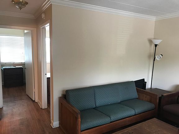 5th image of 2718 Painter Ave APT C104