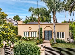 15725 Hesby St, Encino, CA 91436