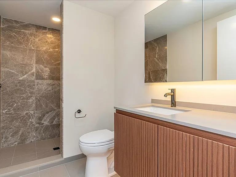 333 Ward Ave #1903 — Photo 25