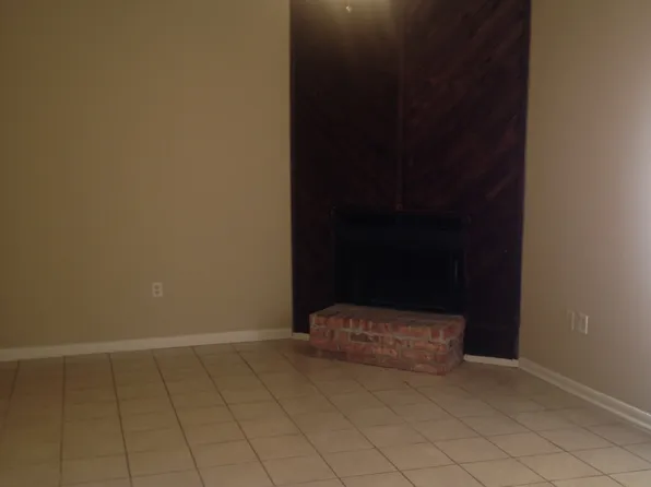 13610 Kenner Ave APT D, Baton Rouge, LA 70810