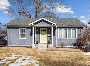 9817 Rhythm Dr, Saint Louis, MO 63114