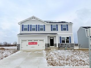 1391 Gray Oak Dr, Sidney, OH 45365