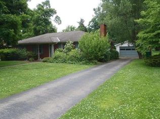 232 Greenbriar Rd, Lexington, KY 40503