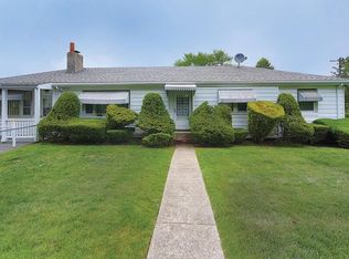360 Highland St, Dedham, MA 02026