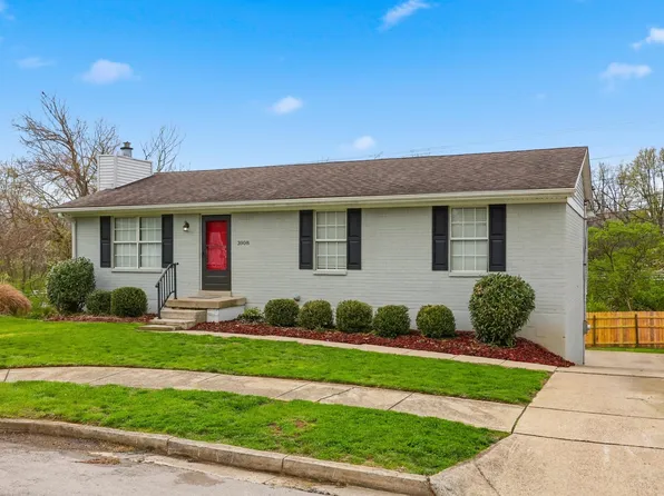 3908 Quailridge Ct, Lexington, KY 40517