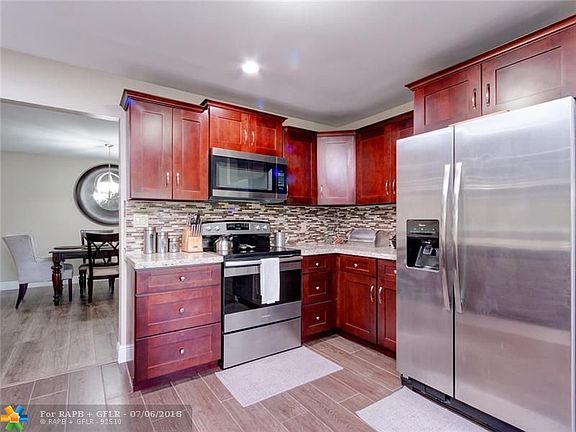 3rd image of 10331 NW 42nd Dr