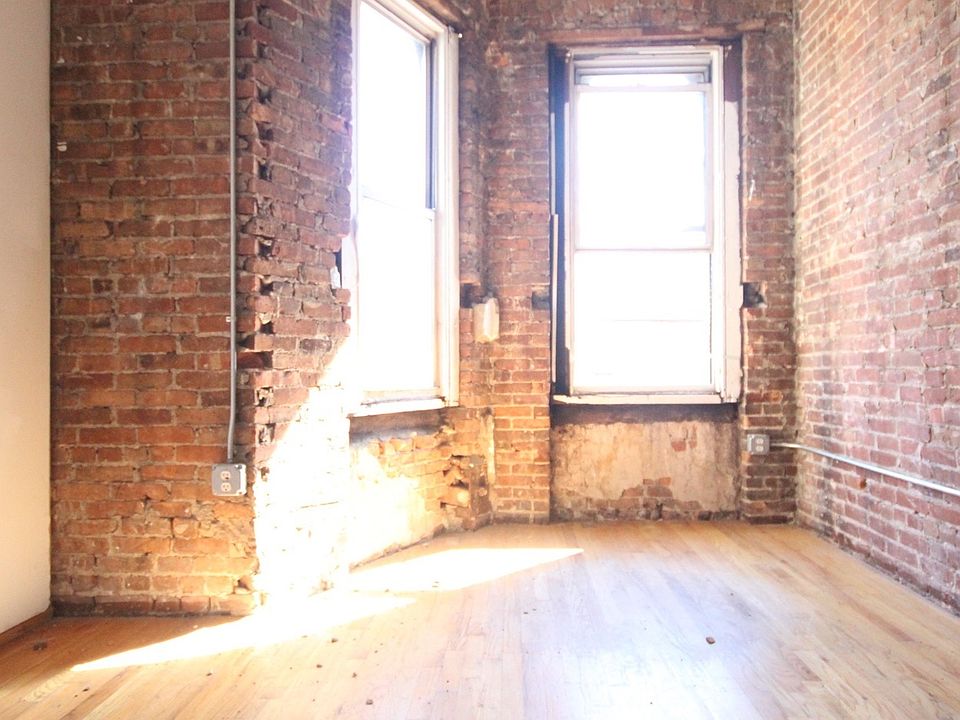 1st image of 175 Stockholm St APT 301H