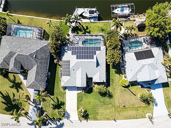3rd image of 2546 SW 30th St