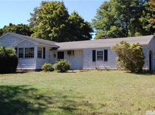 22 Caton St, East Northport, NY 11731