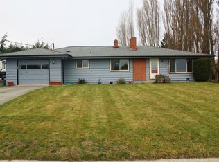 290 W Whidbey Ave, Oak Harbor, WA 98277