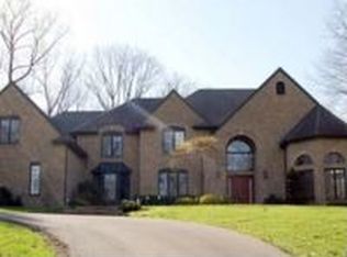 983 N Country Club Rd, Peru, IN 46970