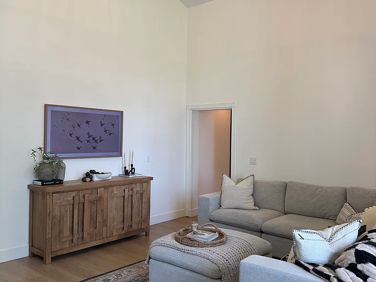 370 N 800 W — Photo 8