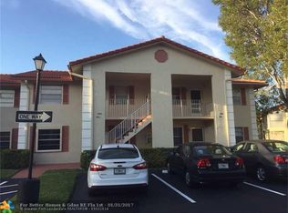 3021 Holiday Springs Blvd APT 104, Margate, FL 33063