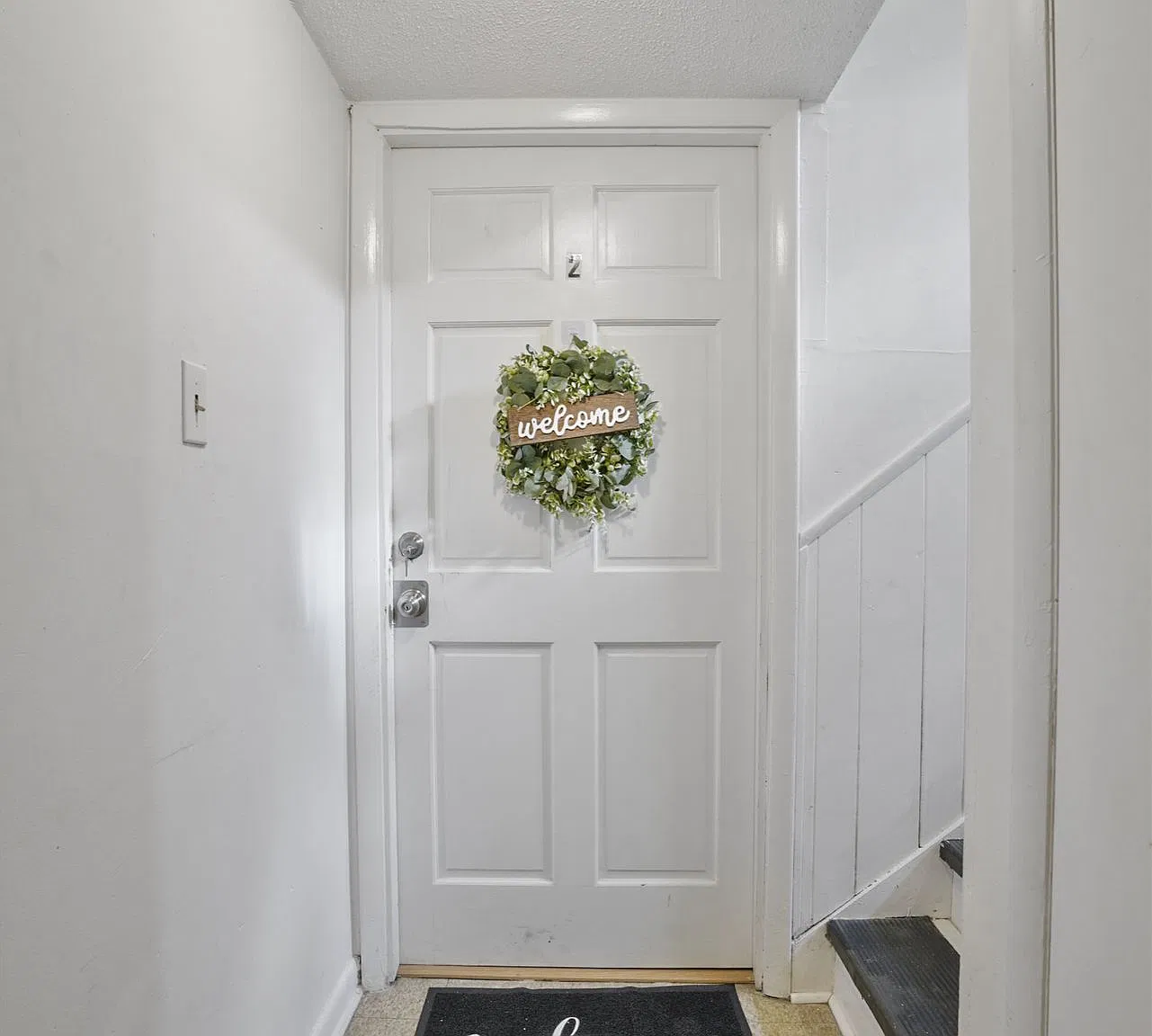 2 Bedroom 1 Bathroom Daffiin Park — Photo 3